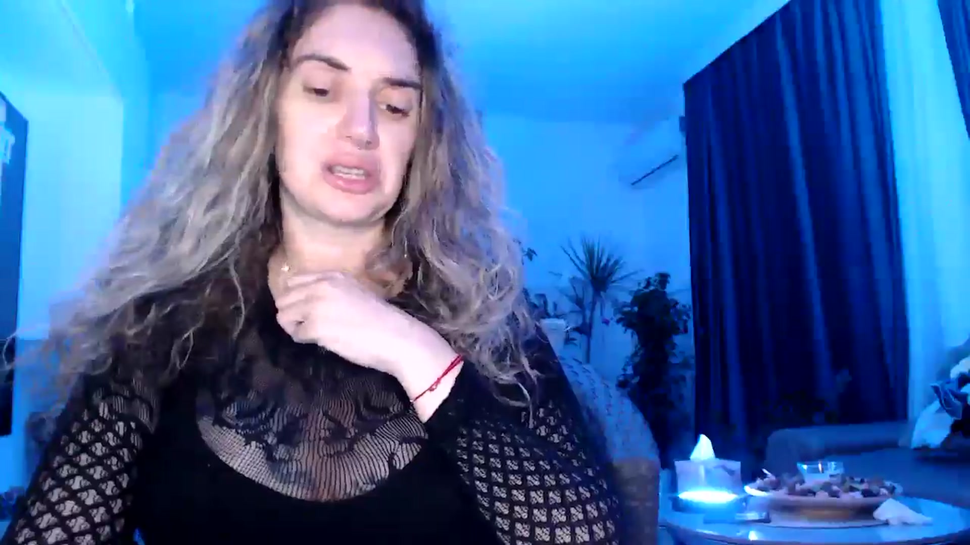 Gallery image thumbnail from MissDivinna's myfreecams stream on, 07/04/2025, 24:03 image 20 of 20