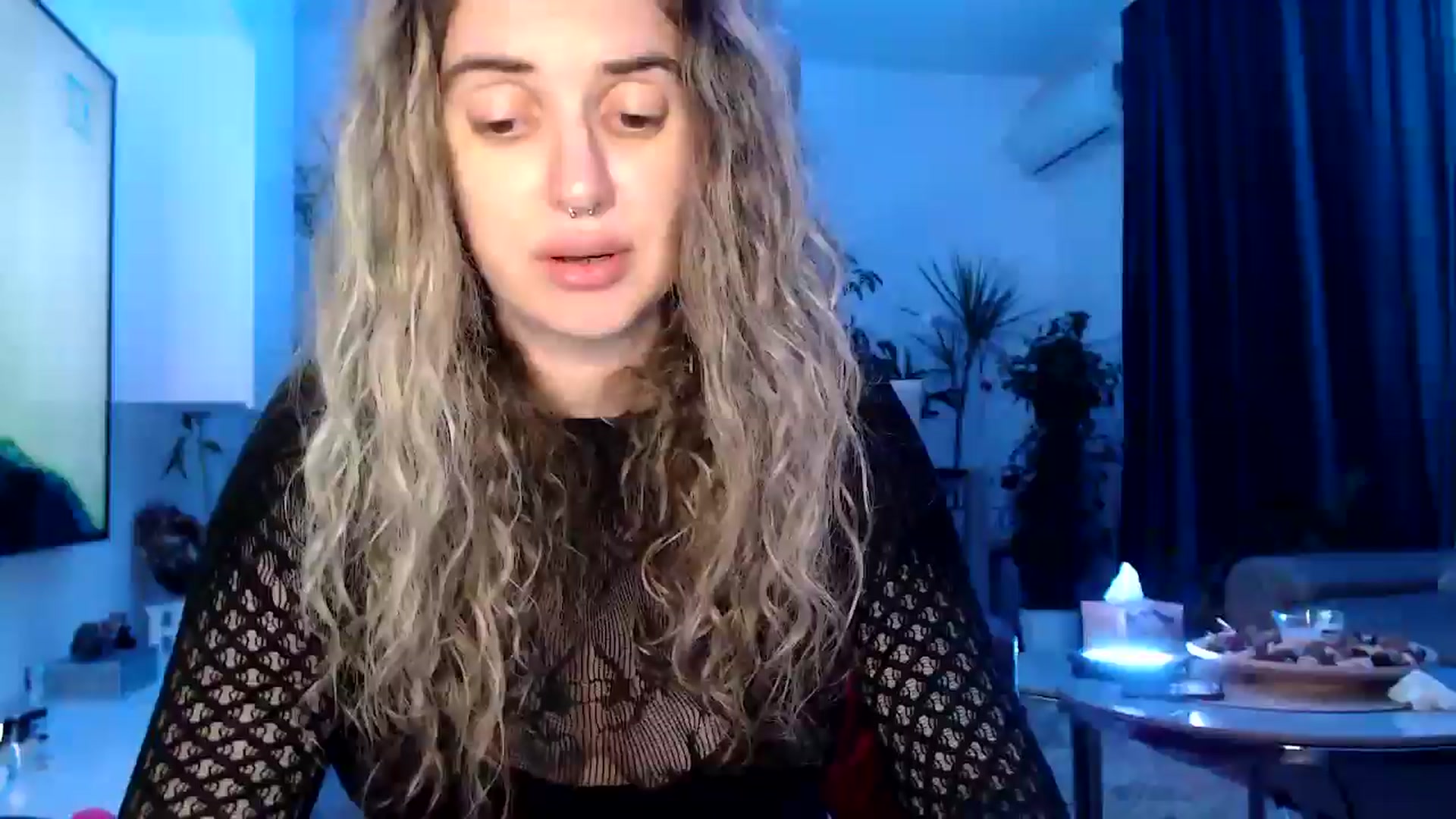 Gallery image thumbnail from MissDivinna's myfreecams stream on, 07/04/2025, 24:03 image 5 of 20