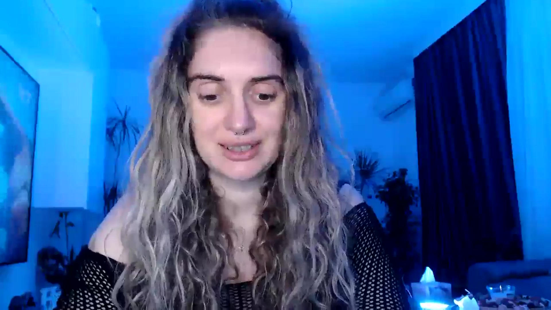 Gallery image thumbnail from MissDivinna's myfreecams stream on, 07/04/2025, 20:12 image 7 of 20