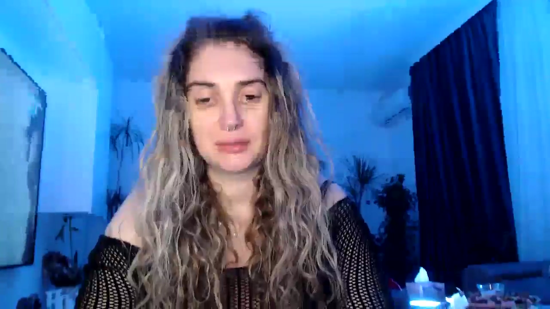 Gallery image thumbnail from MissDivinna's myfreecams stream on, 07/04/2025, 20:12 image 6 of 20