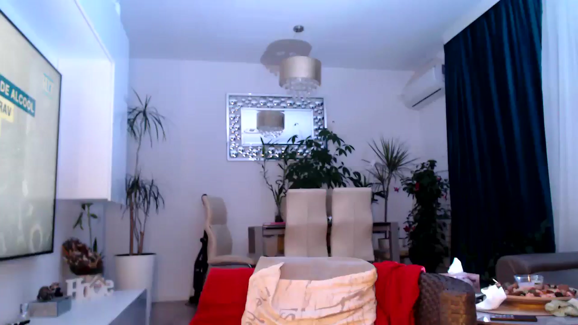 Gallery image thumbnail from MissDivinna's myfreecams stream on, 07/04/2025, 23:30 image 1 of 20
