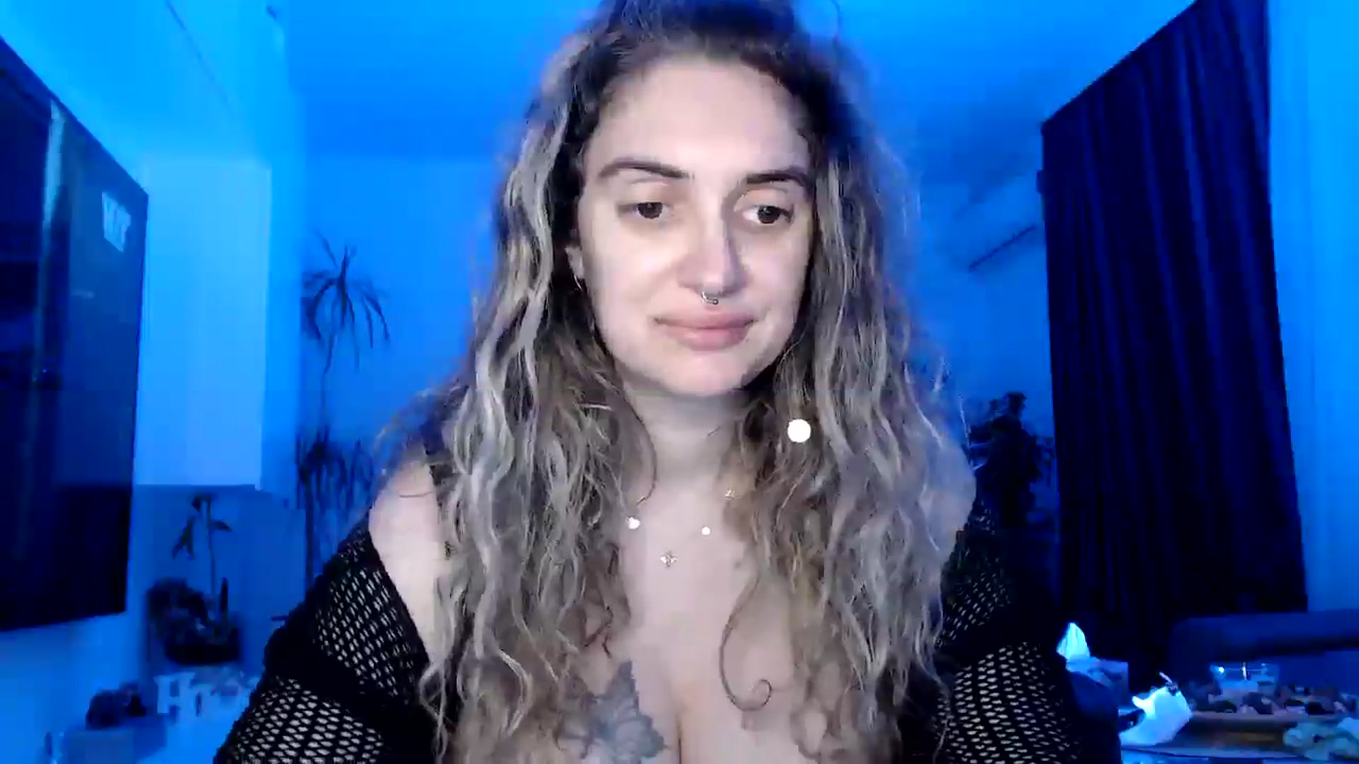 Gallery image thumbnail from MissDivinna's myfreecams stream on, 07/04/2025, 23:30 image 3 of 20