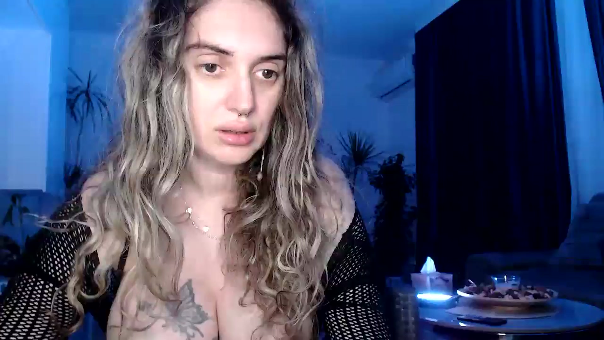 Gallery image thumbnail from MissDivinna's myfreecams stream on, 07/12/2025, 24:18 image 18 of 20