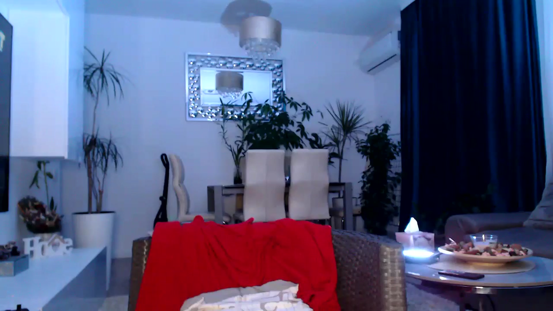 Gallery image thumbnail from MissDivinna's myfreecams stream on, 07/12/2025, 24:18 image 7 of 20
