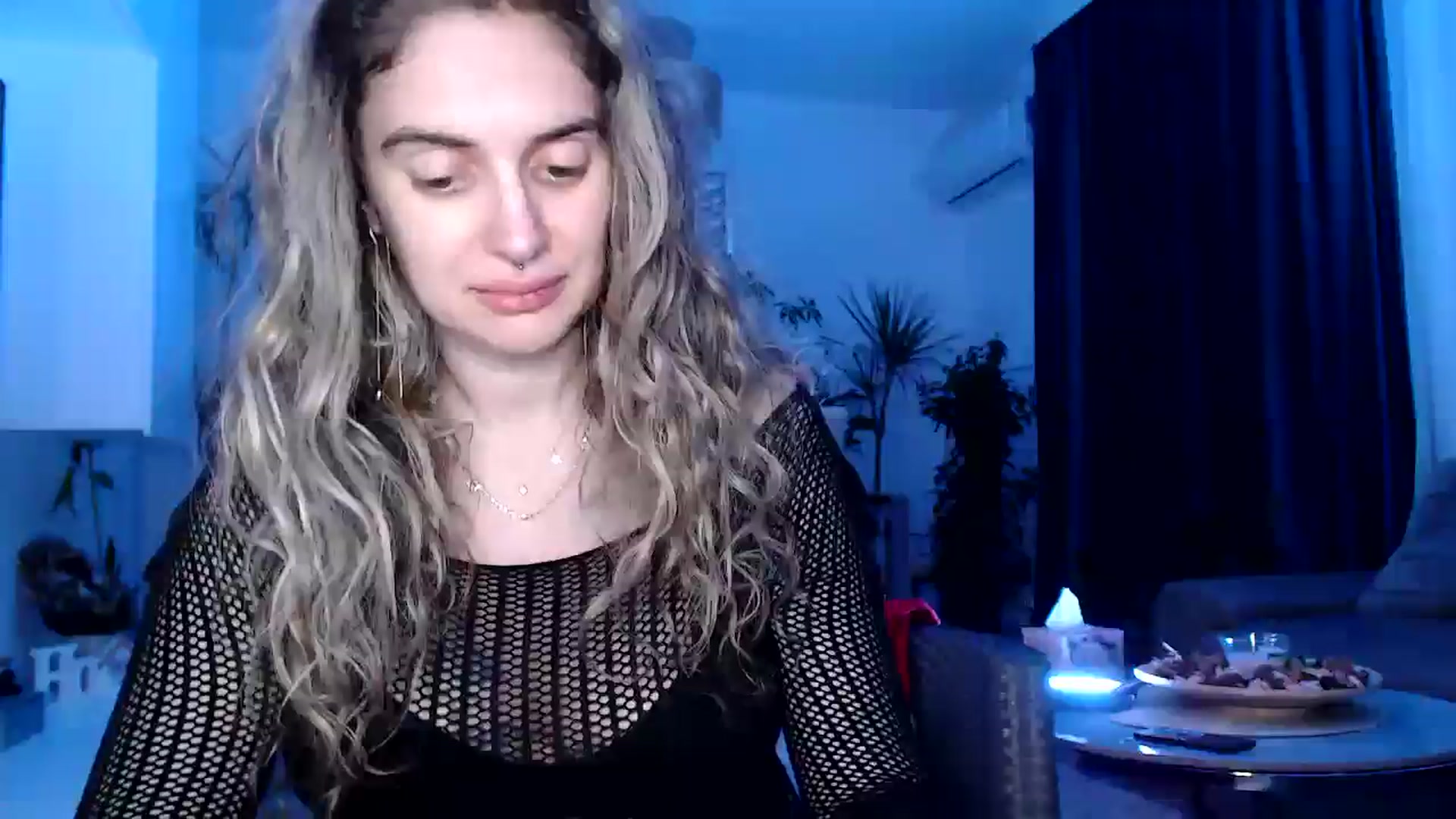 Gallery image thumbnail from MissDivinna's myfreecams stream on, 07/12/2025, 01:31 image 11 of 20