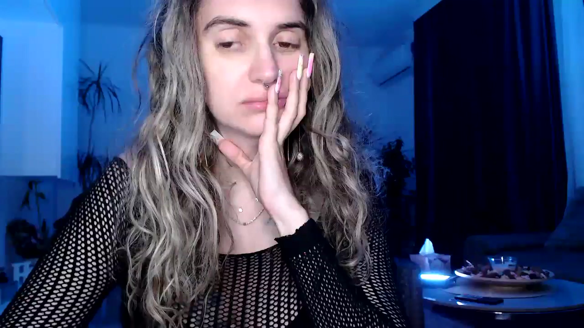 Gallery image thumbnail from MissDivinna's myfreecams stream on, 07/12/2025, 01:31 image 14 of 20