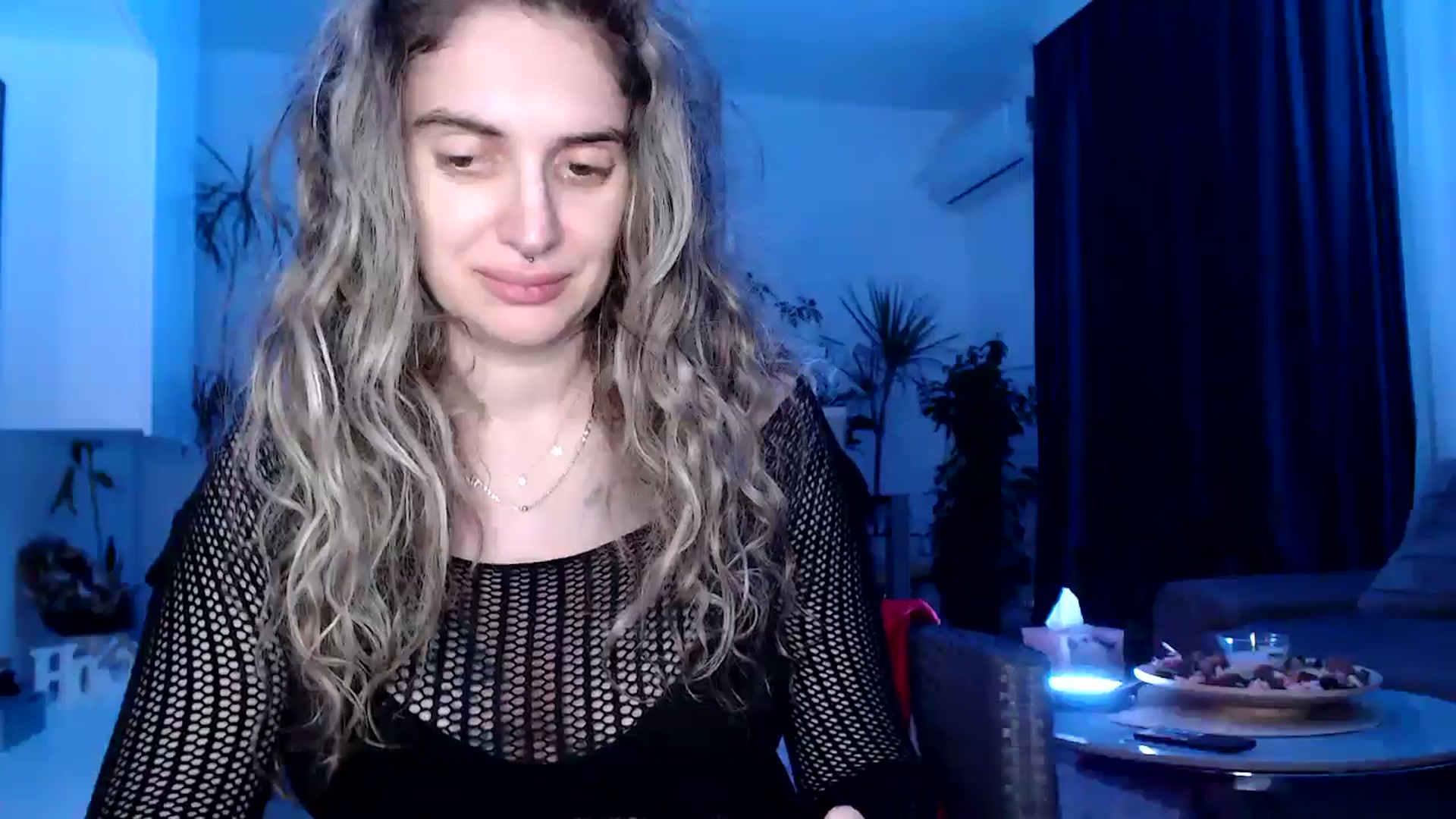 Gallery image thumbnail from MissDivinna's myfreecams stream on, 07/12/2025, 01:31 image 12 of 20