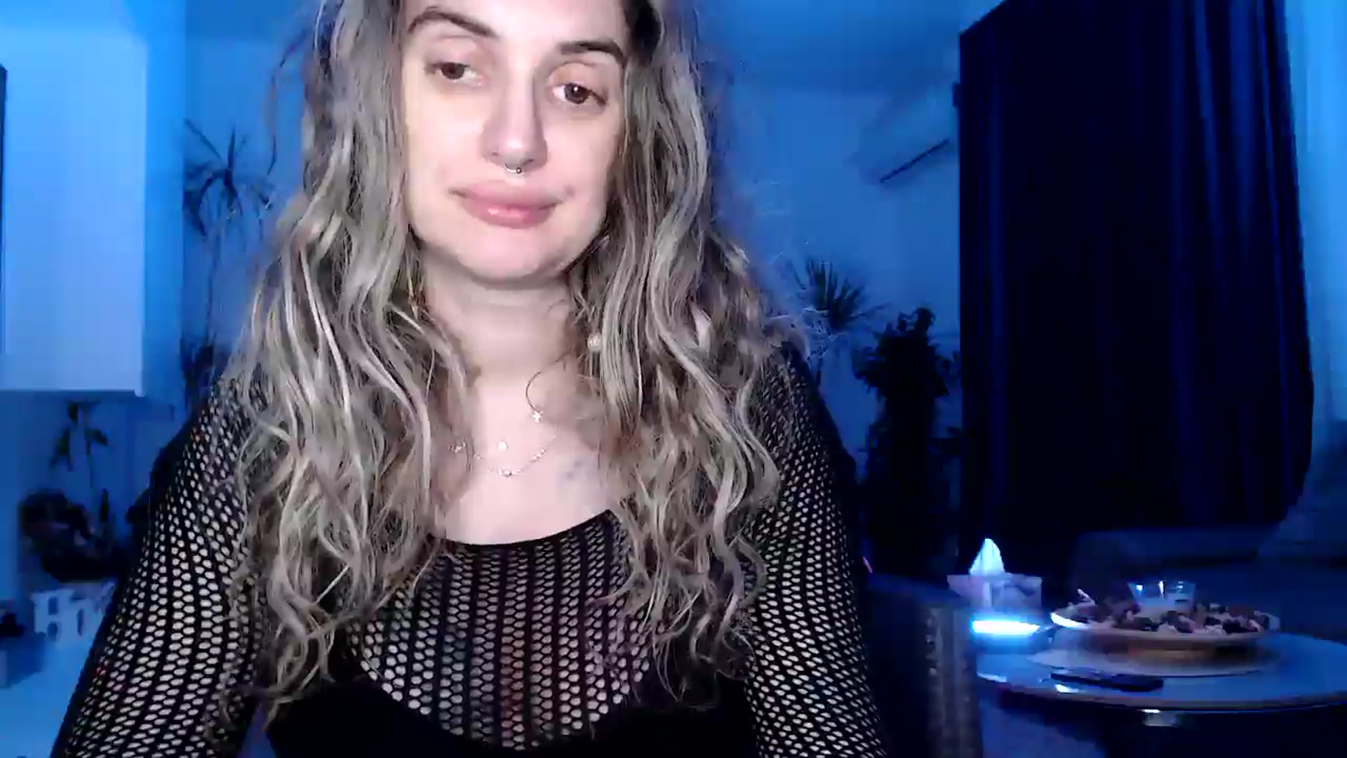Gallery image thumbnail from MissDivinna's myfreecams stream on, 07/12/2025, 01:31 image 4 of 20