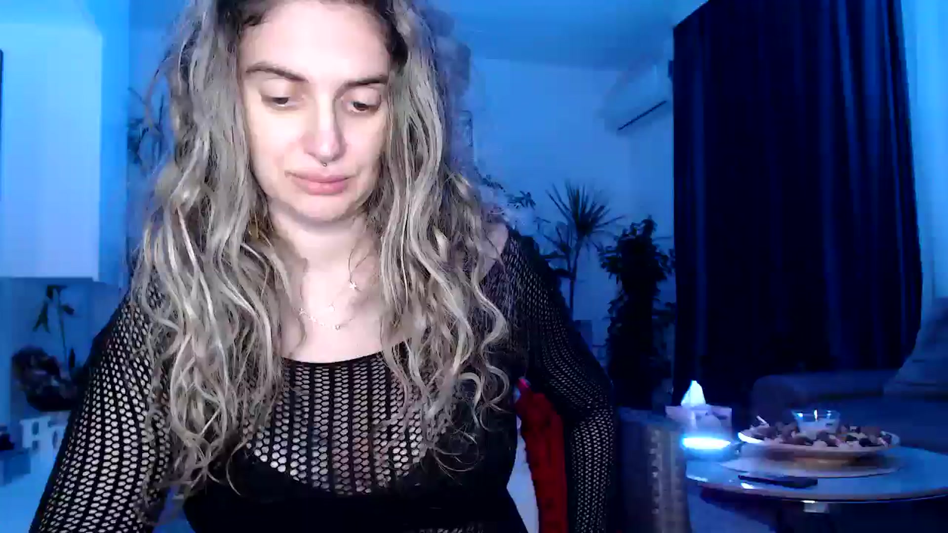 Gallery image thumbnail from MissDivinna's myfreecams stream on, 07/12/2025, 01:31 image 8 of 20