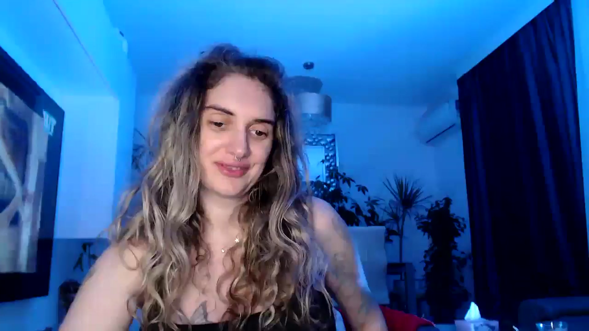 Gallery image thumbnail from MissDivinna's myfreecams stream on, 07/13/2025, 01:35 image 20 of 20