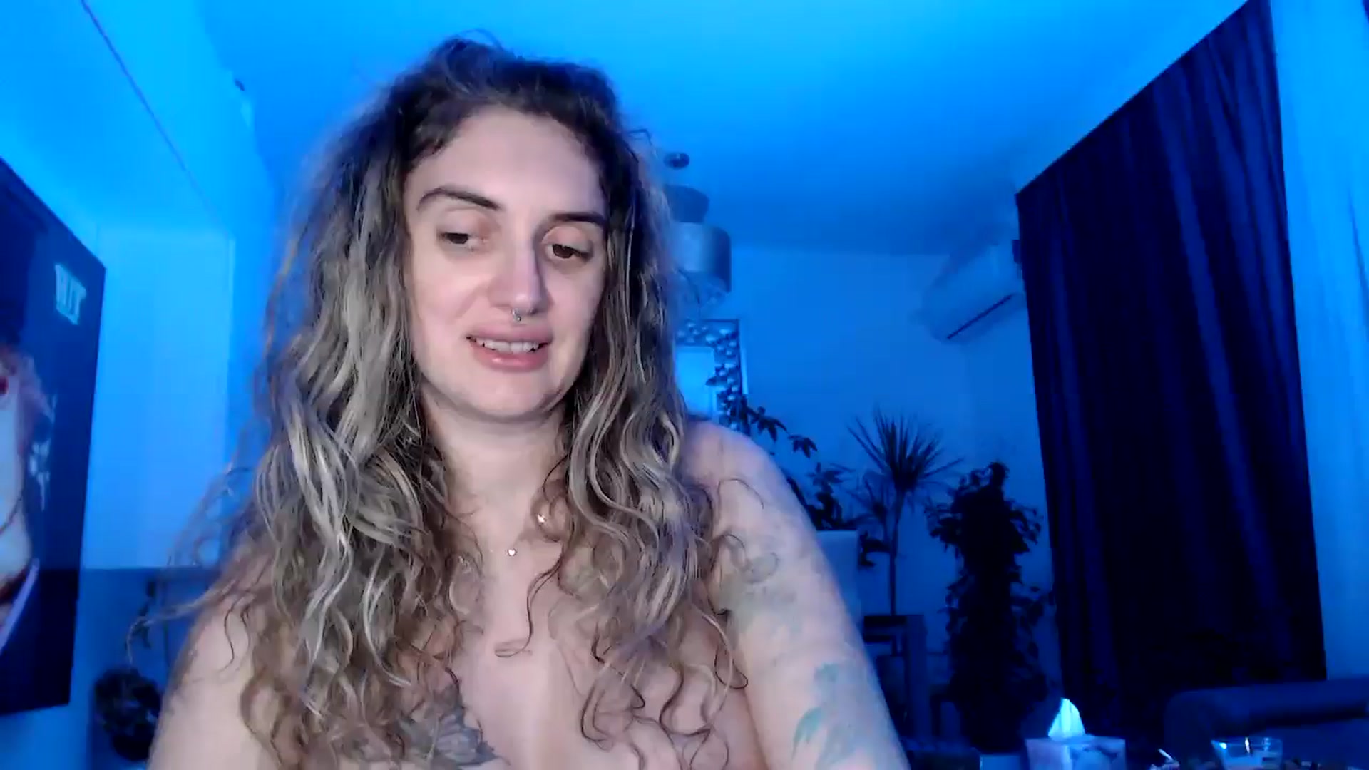 Gallery image thumbnail from MissDivinna's myfreecams stream on, 07/13/2025, 01:35 image 1 of 20