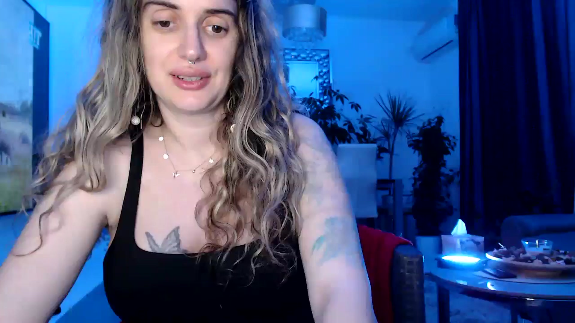Gallery image thumbnail from MissDivinna's myfreecams stream on, 07/13/2025, 01:35 image 18 of 20