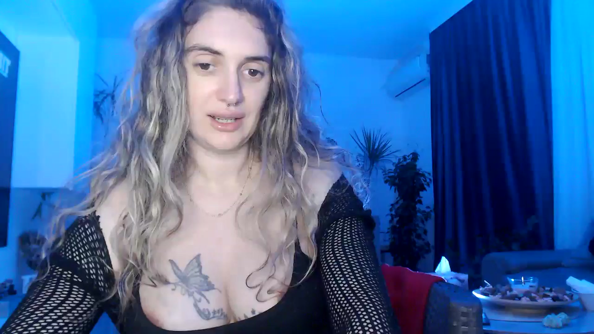 Gallery image thumbnail from MissDivinna's myfreecams stream on, 07/14/2025, 01:56 image 20 of 20