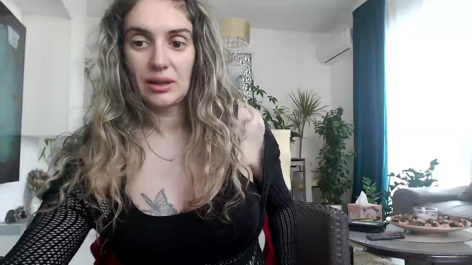 Gallery image thumbnail from MissDivinna's myfreecams stream on, 07/14/2025, 05:37 image 19 of 20