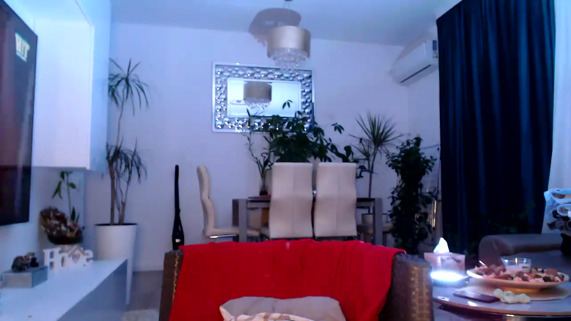 Gallery image thumbnail from MissDivinna's myfreecams stream on, 07/18/2025, 24:07 image 10 of 20