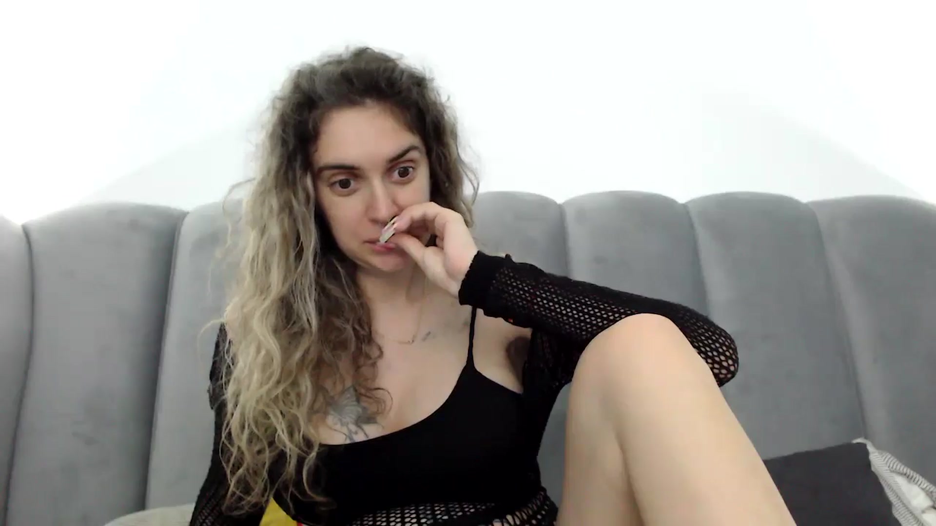Gallery image thumbnail from MissDivinna's myfreecams stream on, 07/23/2025, 01:07 image 16 of 20
