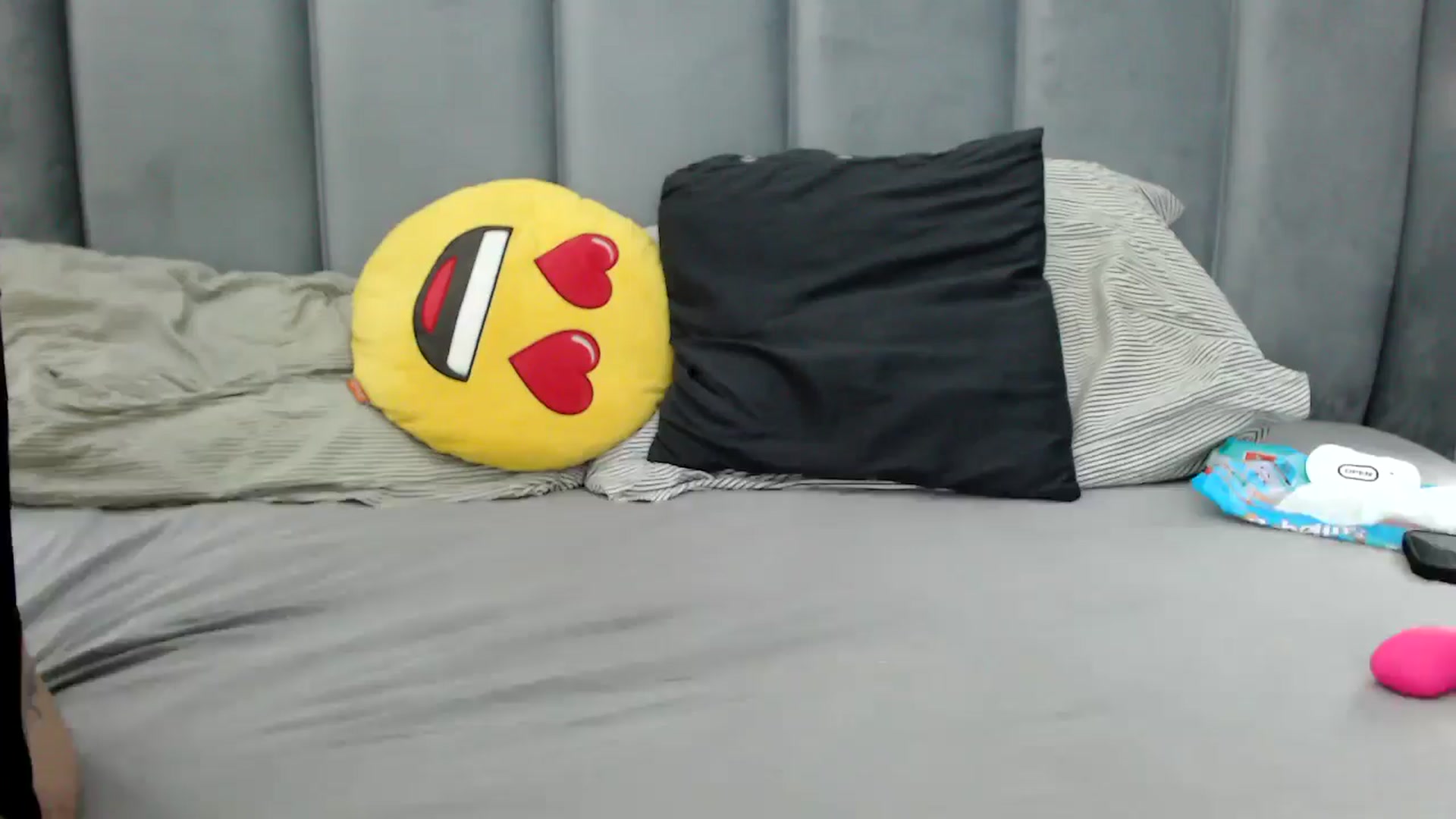 Gallery image thumbnail from MissDivinna's myfreecams stream on, 07/24/2025, 24:51 image 6 of 20