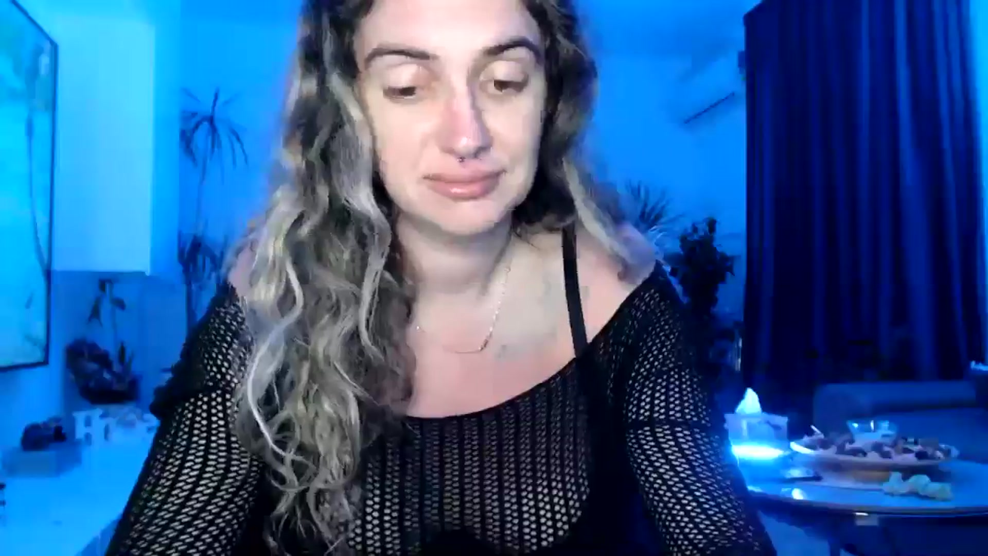 Gallery image thumbnail from MissDivinna's myfreecams stream on, 07/25/2025, 24:59 image 6 of 20