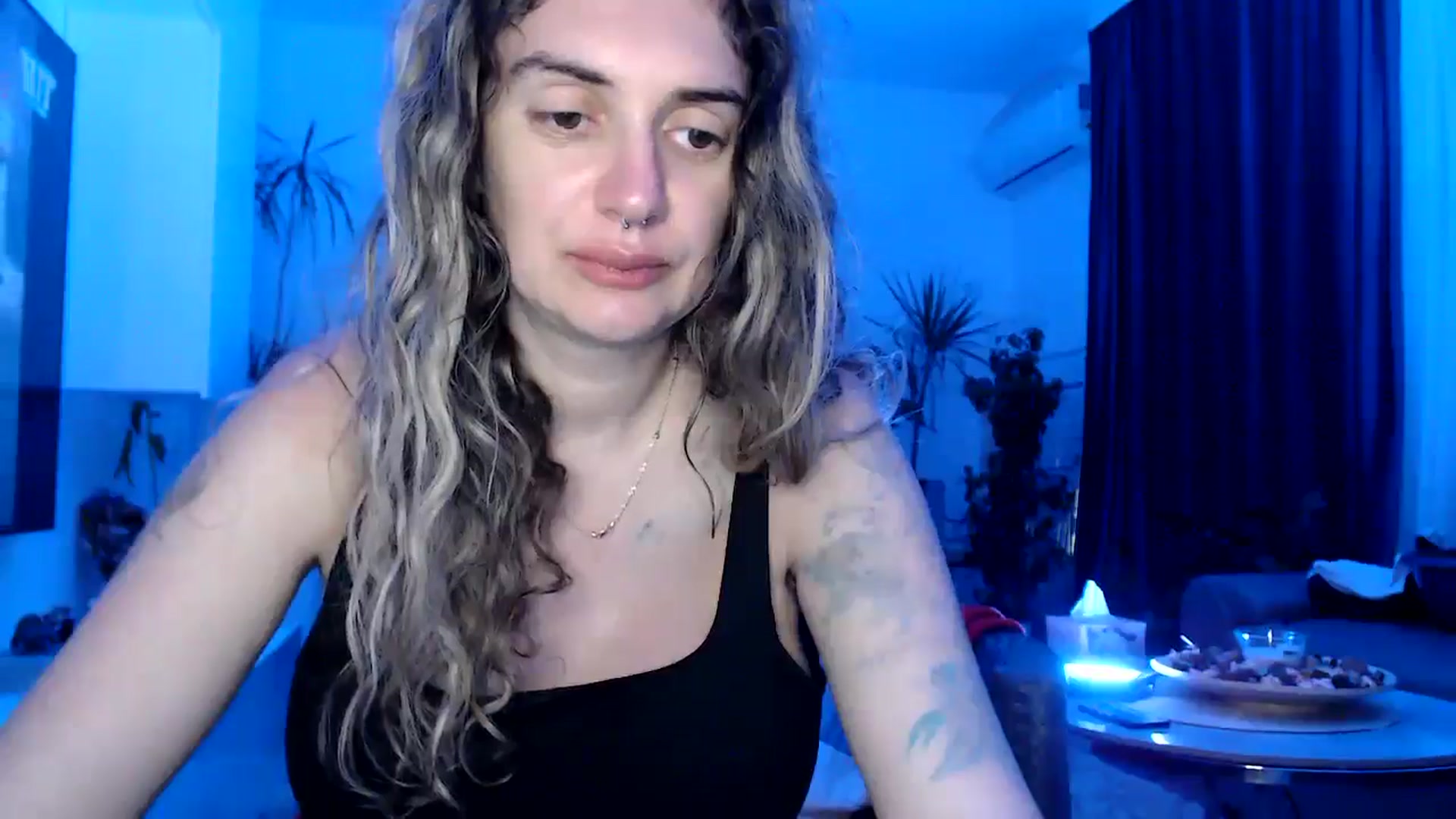 Gallery image thumbnail from MissDivinna's myfreecams stream on, 07/28/2025, 22:51 image 5 of 20