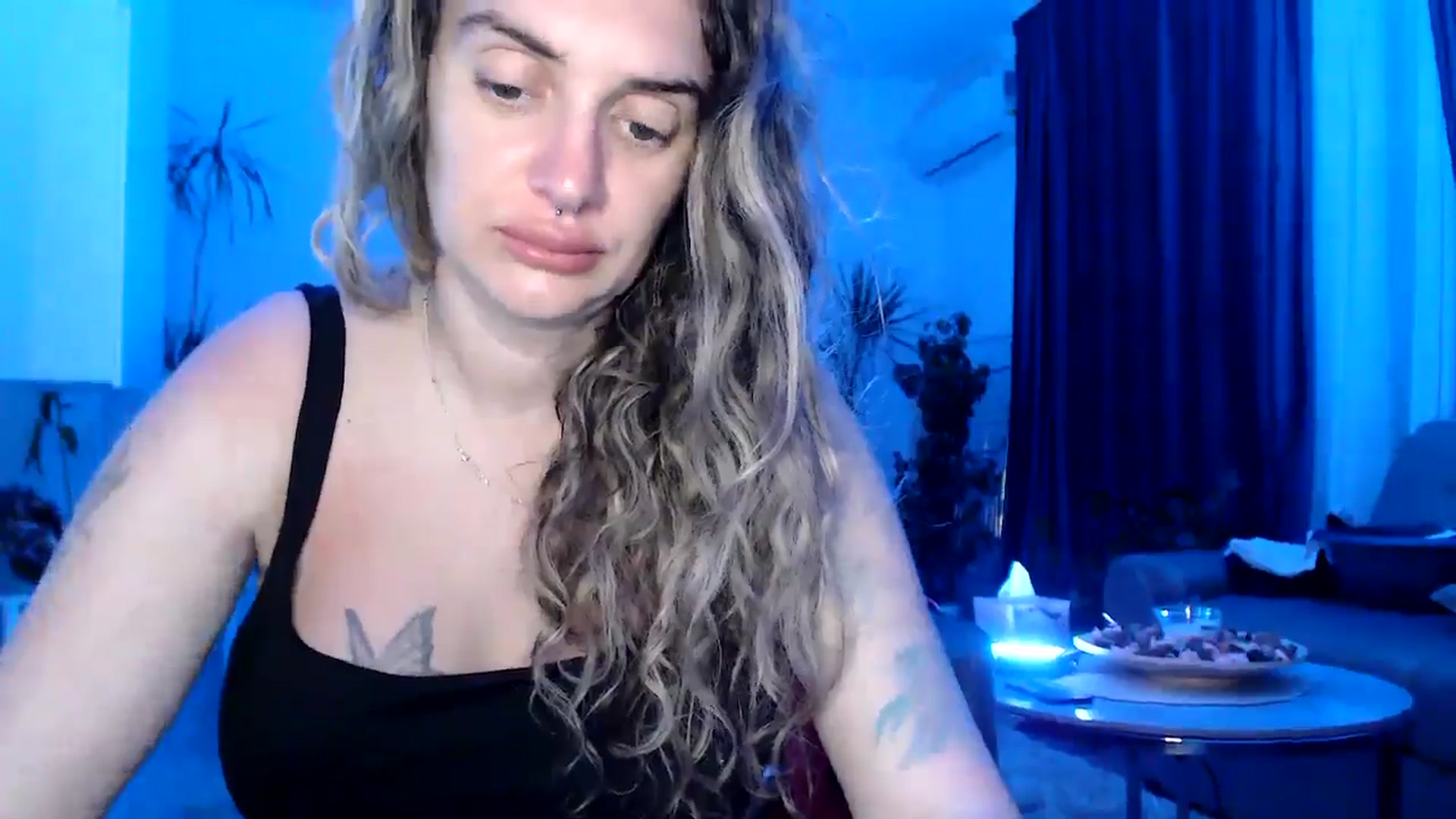 Gallery image thumbnail from MissDivinna's myfreecams stream on, 07/29/2025, 24:14 image 10 of 20