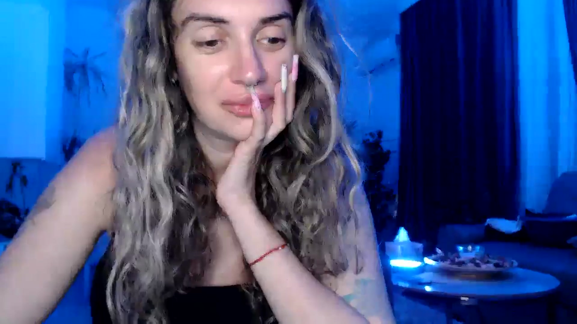 Gallery image thumbnail from MissDivinna's myfreecams stream on, 07/29/2025, 24:14 image 3 of 20