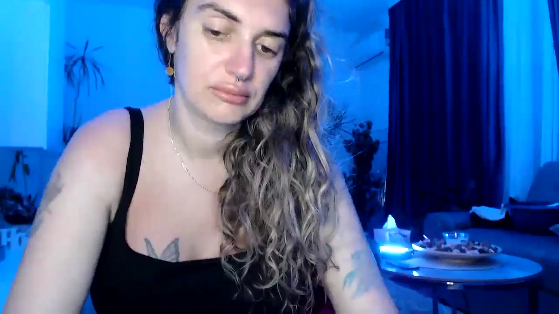 Gallery image thumbnail from MissDivinna's myfreecams stream on, 07/29/2025, 24:14 image 6 of 20