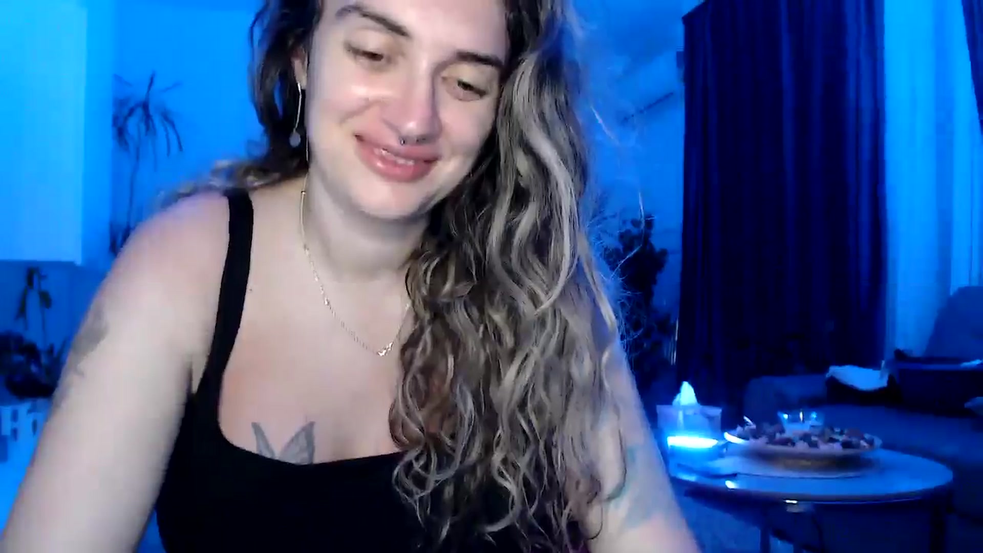 Gallery image thumbnail from MissDivinna's myfreecams stream on, 07/29/2025, 24:14 image 5 of 20