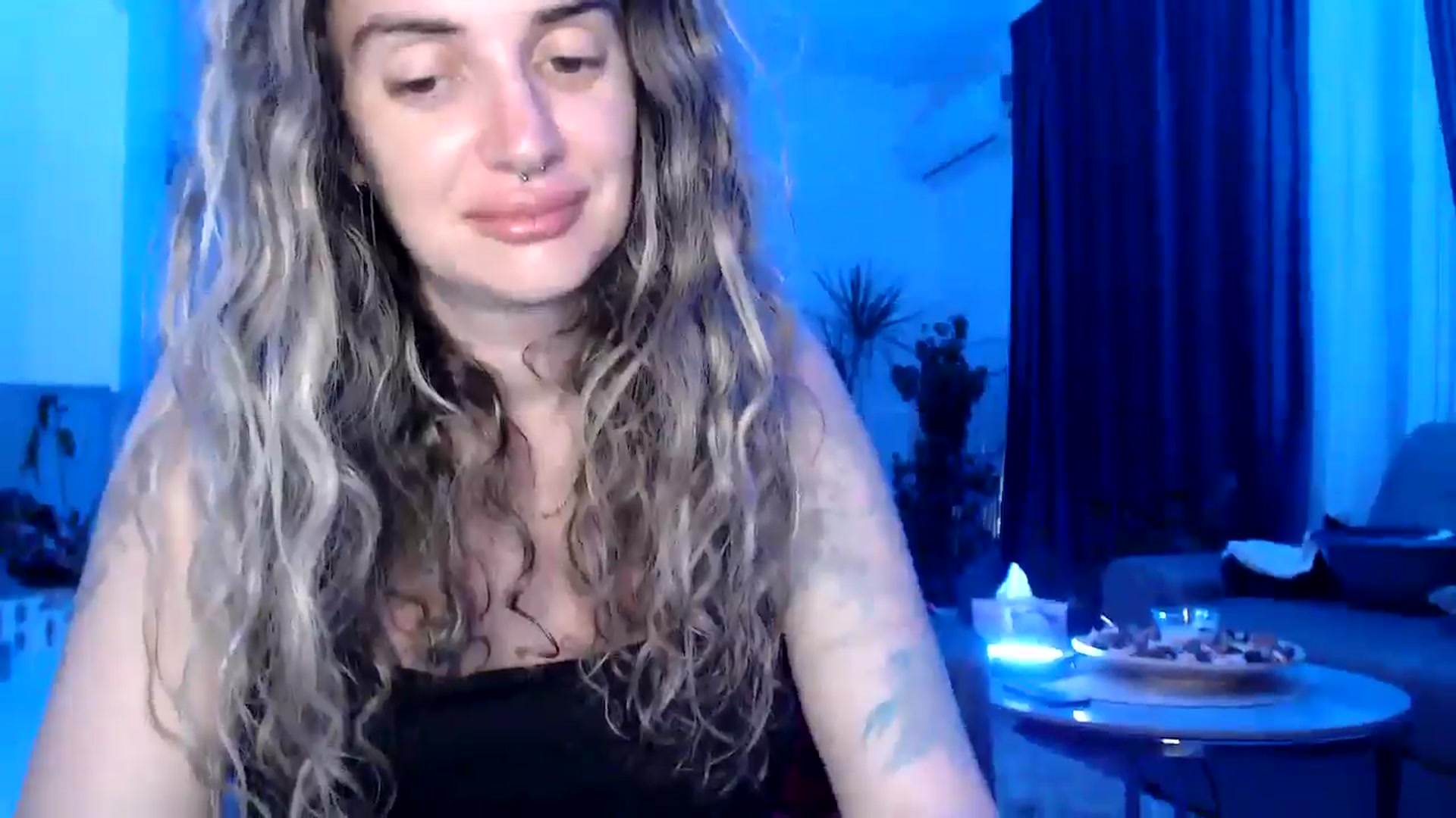 Gallery image thumbnail from MissDivinna's myfreecams stream on, 07/29/2025, 24:14 image 4 of 20
