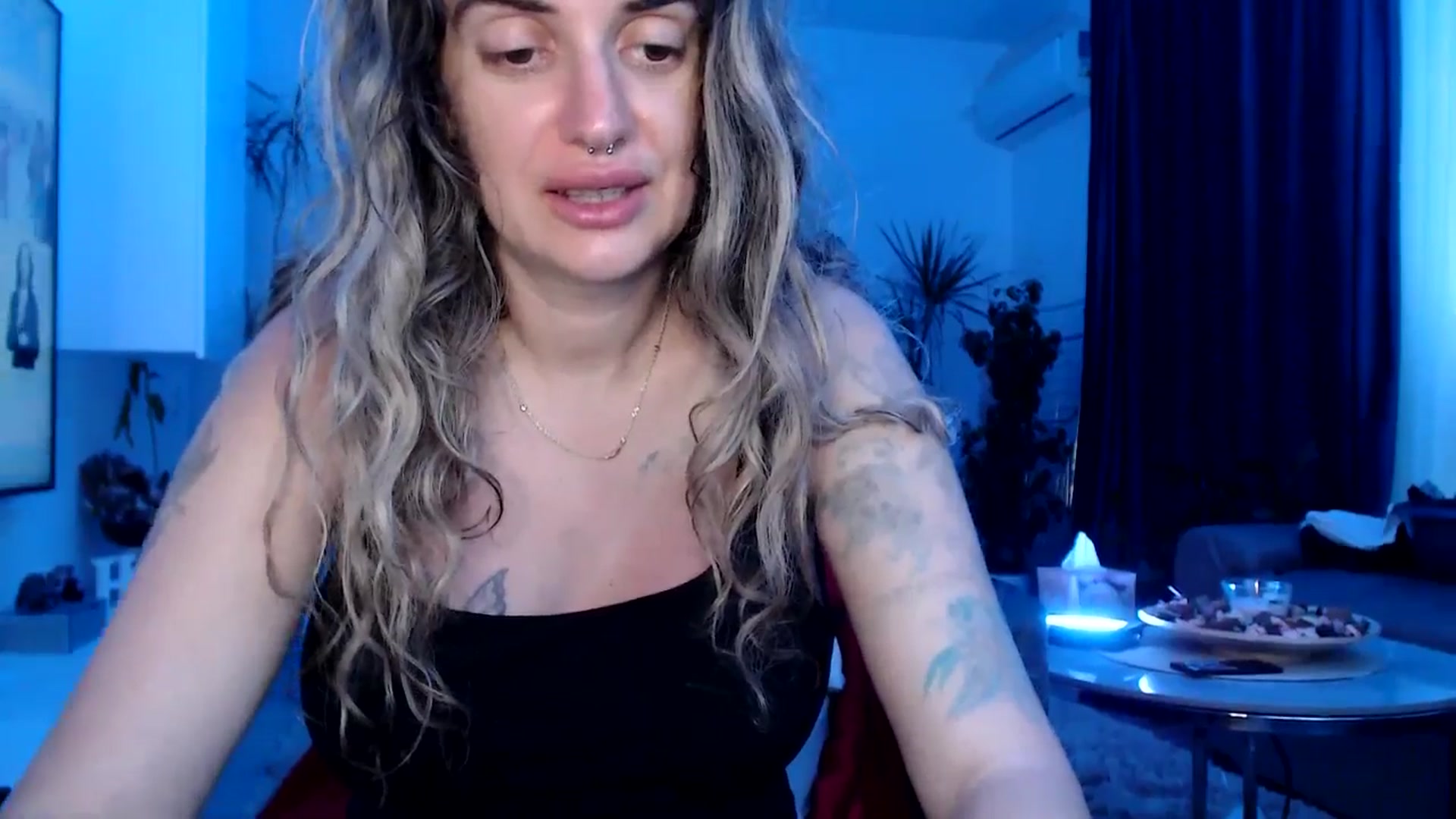 Gallery image thumbnail from MissDivinna's myfreecams stream on, 07/29/2025, 05:25 image 11 of 20