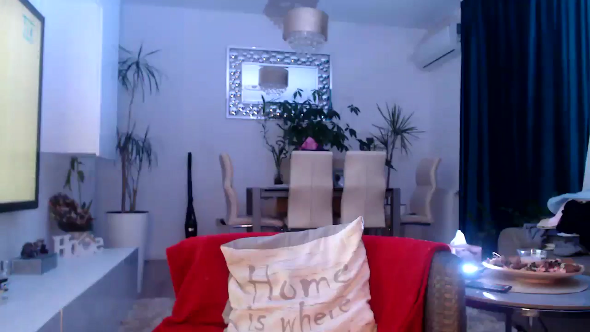 Gallery image thumbnail from MissDivinna's myfreecams stream on, 08/01/2025, 20:02 image 13 of 20