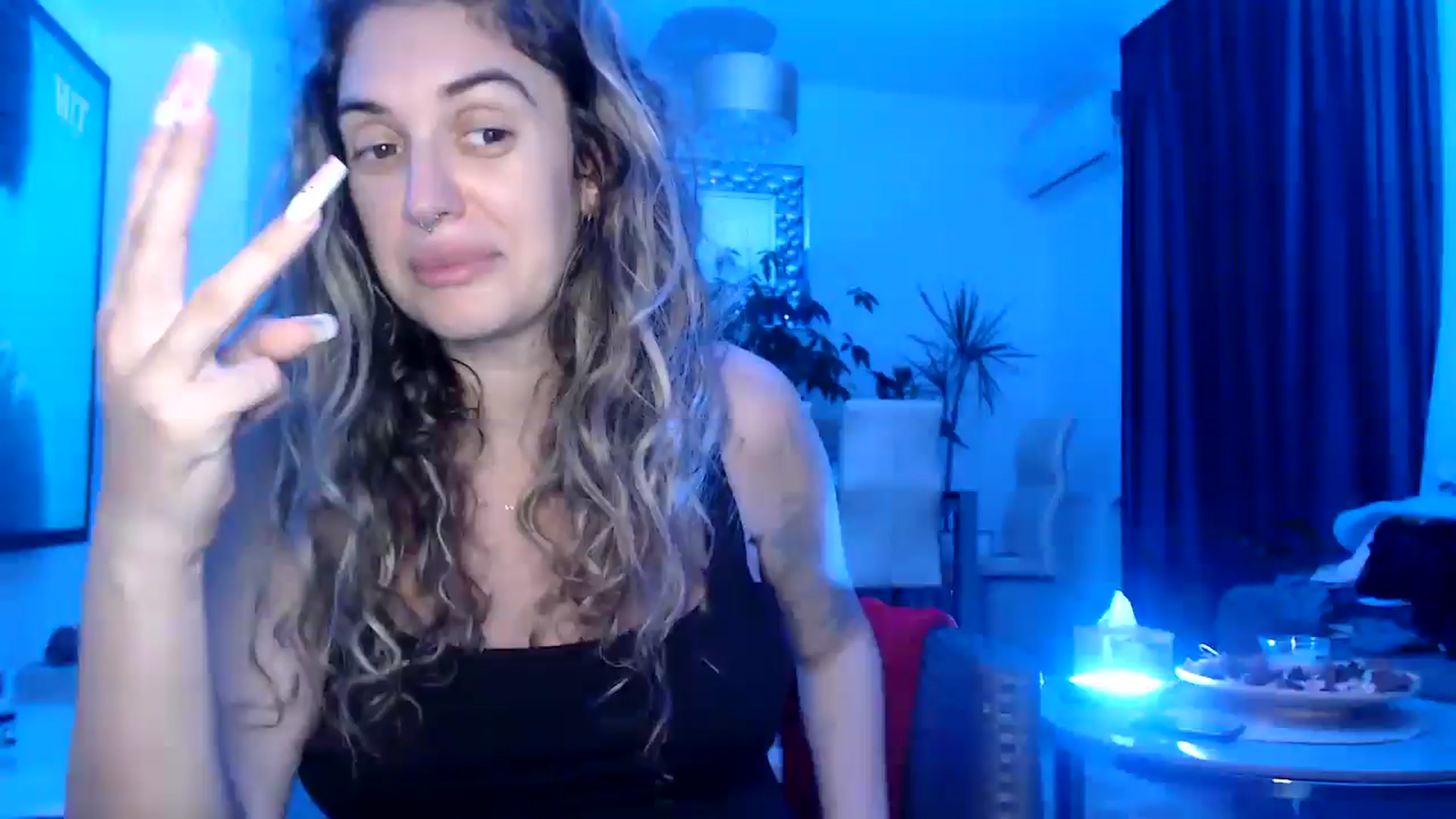 Gallery image thumbnail from MissDivinna's myfreecams stream on, 08/02/2025, 02:37 image 1 of 20