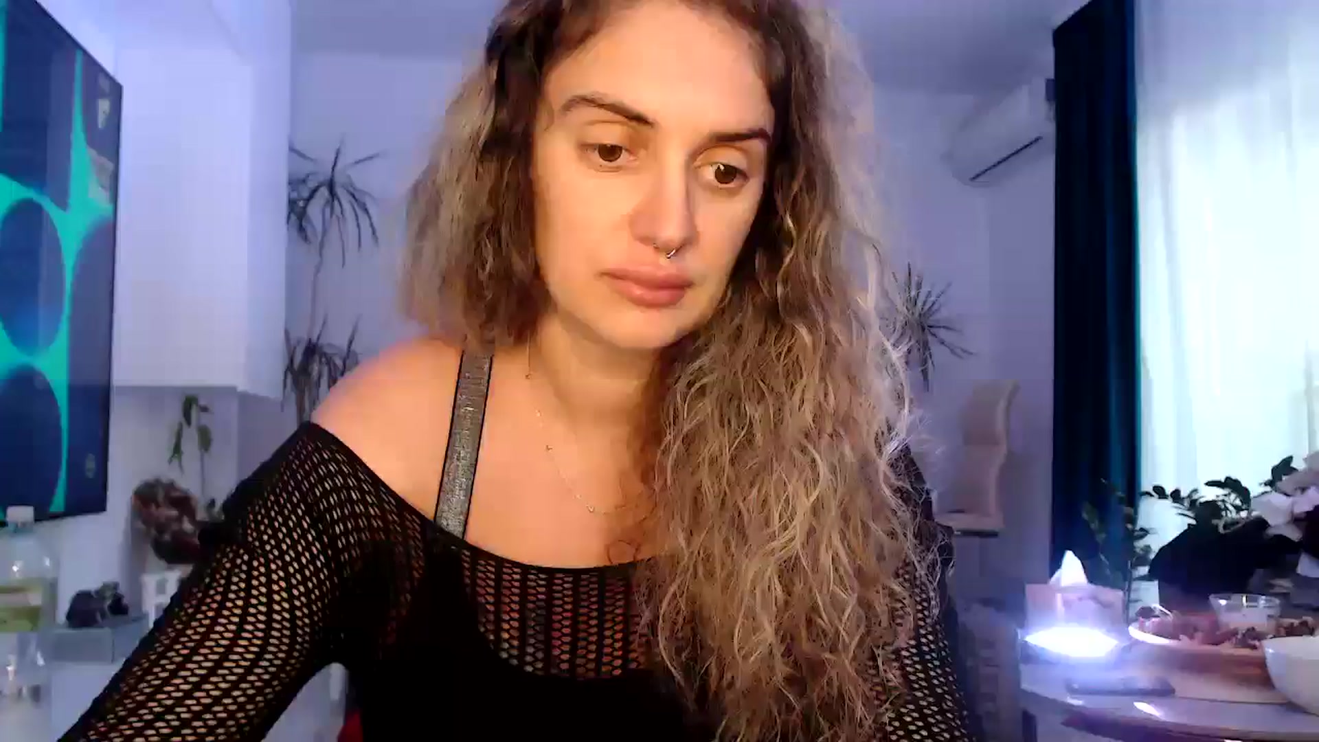 Gallery image thumbnail from MissDivinna's myfreecams stream on, 08/03/2025, 17:53 image 7 of 20