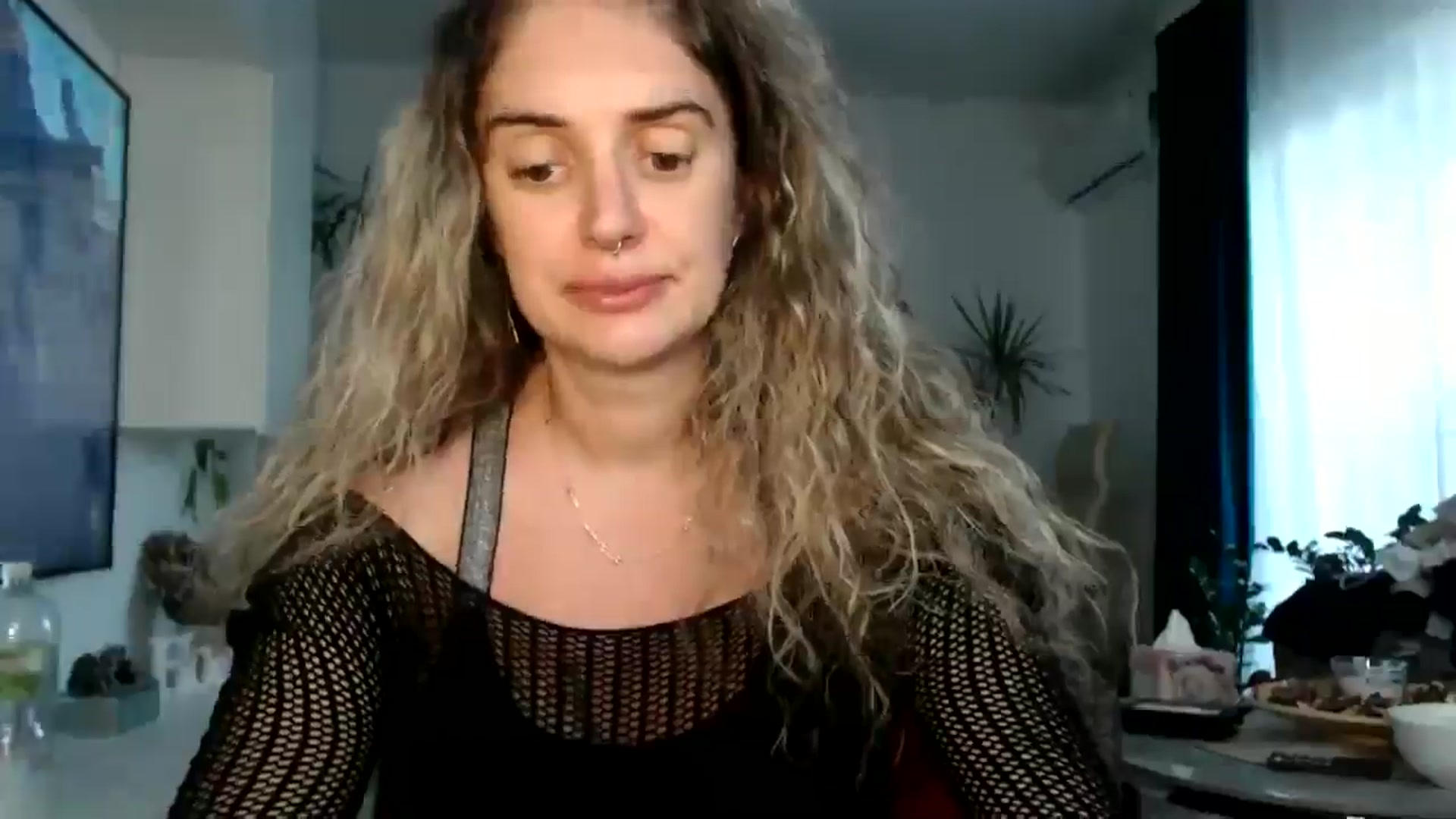 Gallery image thumbnail from MissDivinna's myfreecams stream on, 08/03/2025, 17:53 image 3 of 20