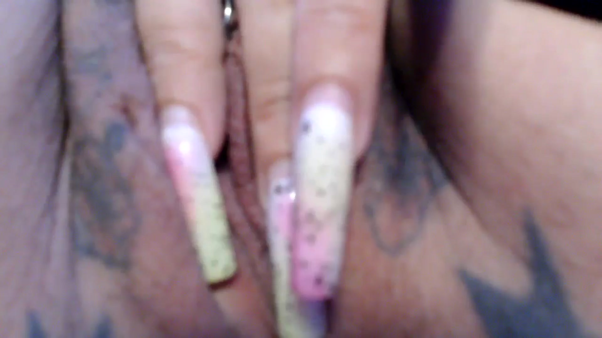 Gallery image thumbnail from MissDivinna's myfreecams stream on, 08/03/2025, 21:55 image 13 of 20