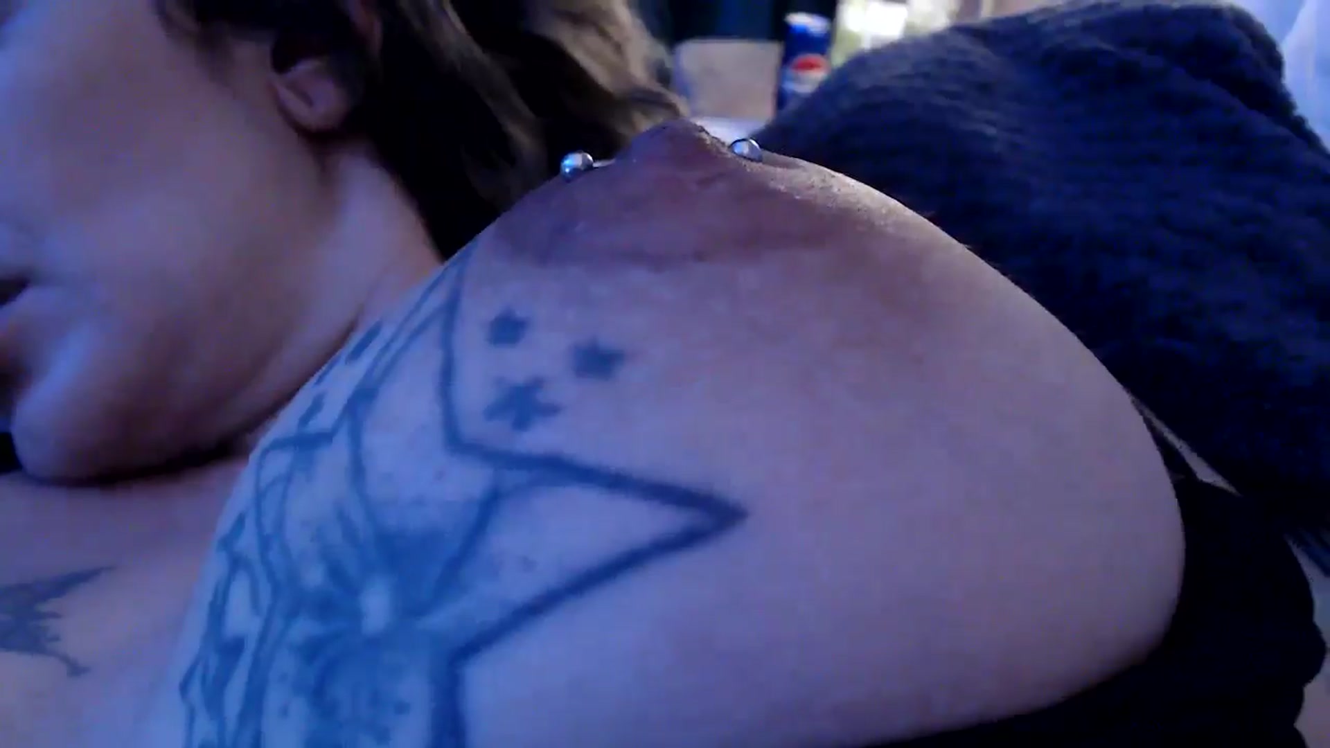 Gallery image thumbnail from MissDivinna's myfreecams stream on, 08/06/2025, 23:22 image 5 of 20