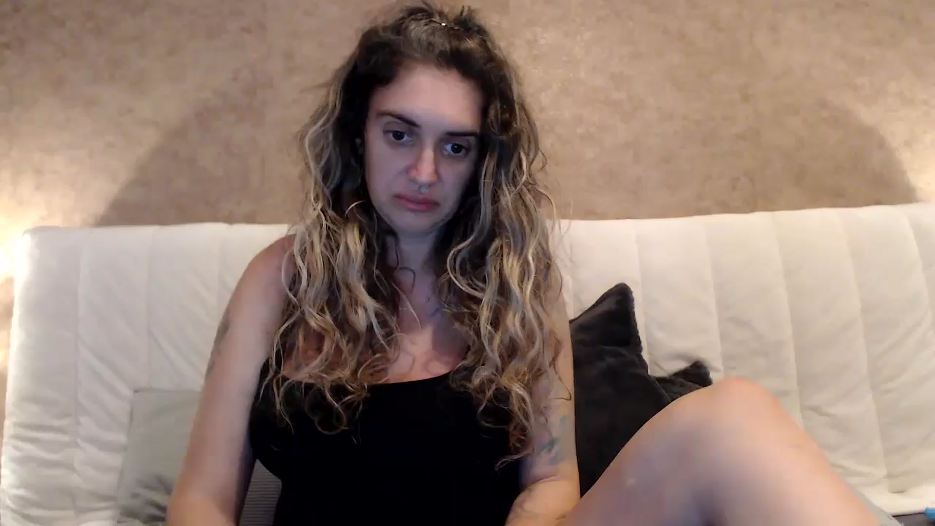 Gallery image thumbnail from MissDivinna's myfreecams stream on, 08/11/2025, 21:48 image 1 of 20