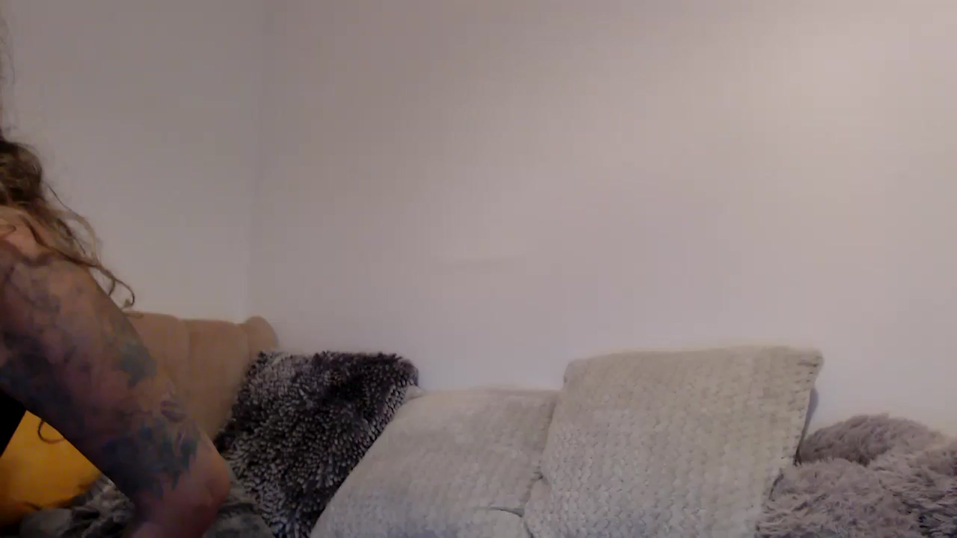 Gallery image thumbnail from MissDivinna's myfreecams stream on, 08/12/2025, 23:16 image 10 of 20