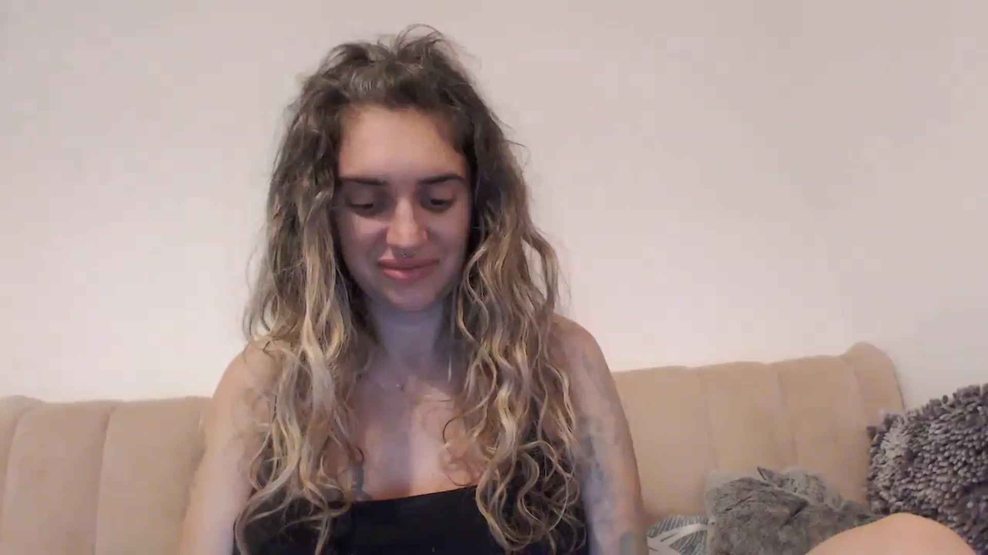 Gallery image thumbnail from MissDivinna's myfreecams stream on, 08/13/2025, 22:05 image 8 of 20