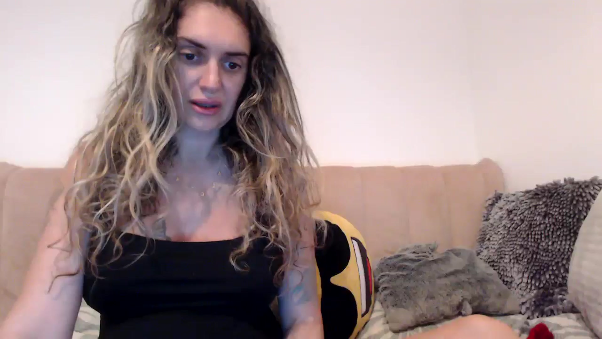 Gallery image thumbnail from MissDivinna's myfreecams stream on, 08/15/2025, 20:52 image 2 of 20