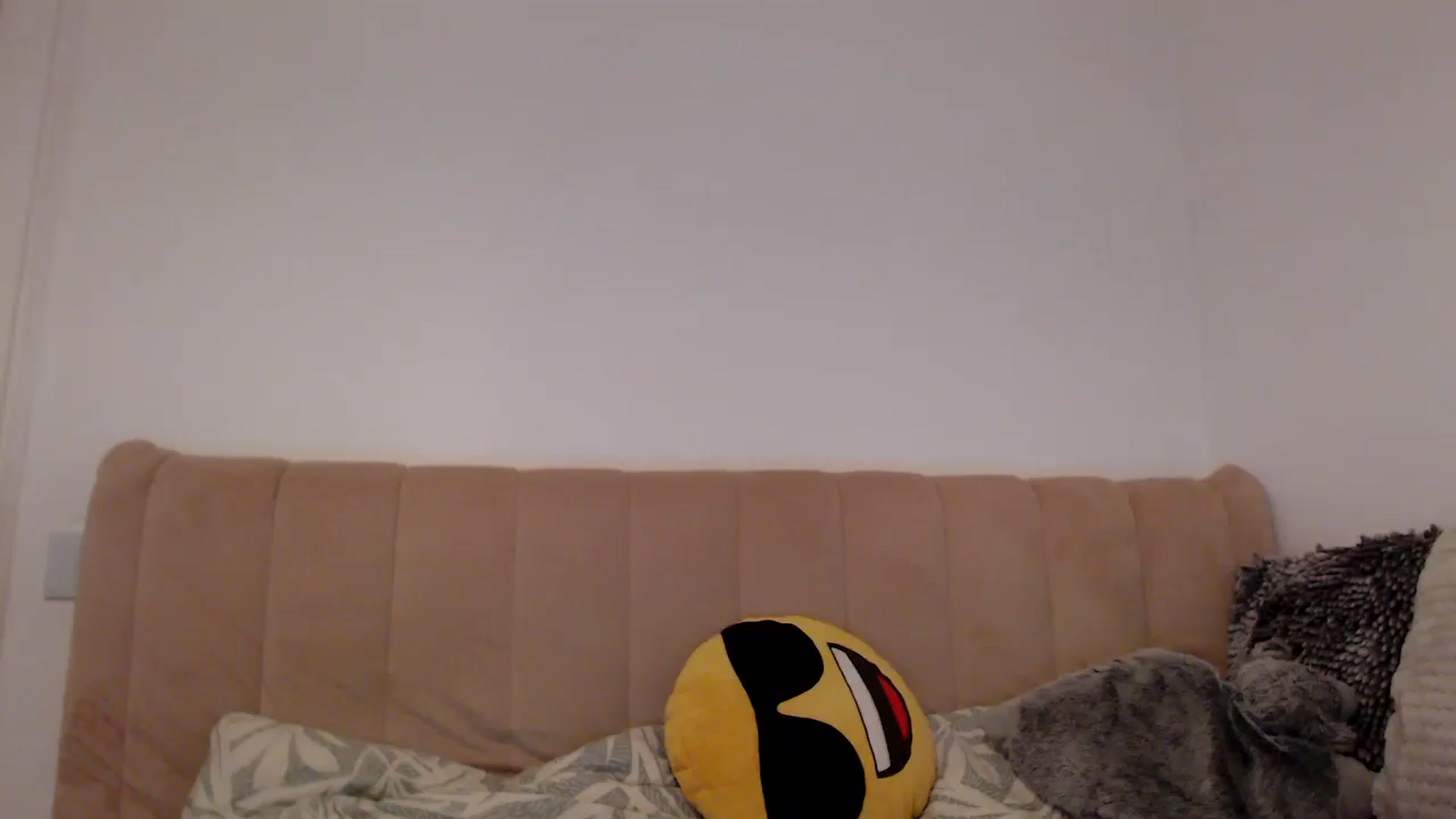 Gallery image thumbnail from MissDivinna's myfreecams stream on, 08/17/2025, 24:02 image 18 of 20