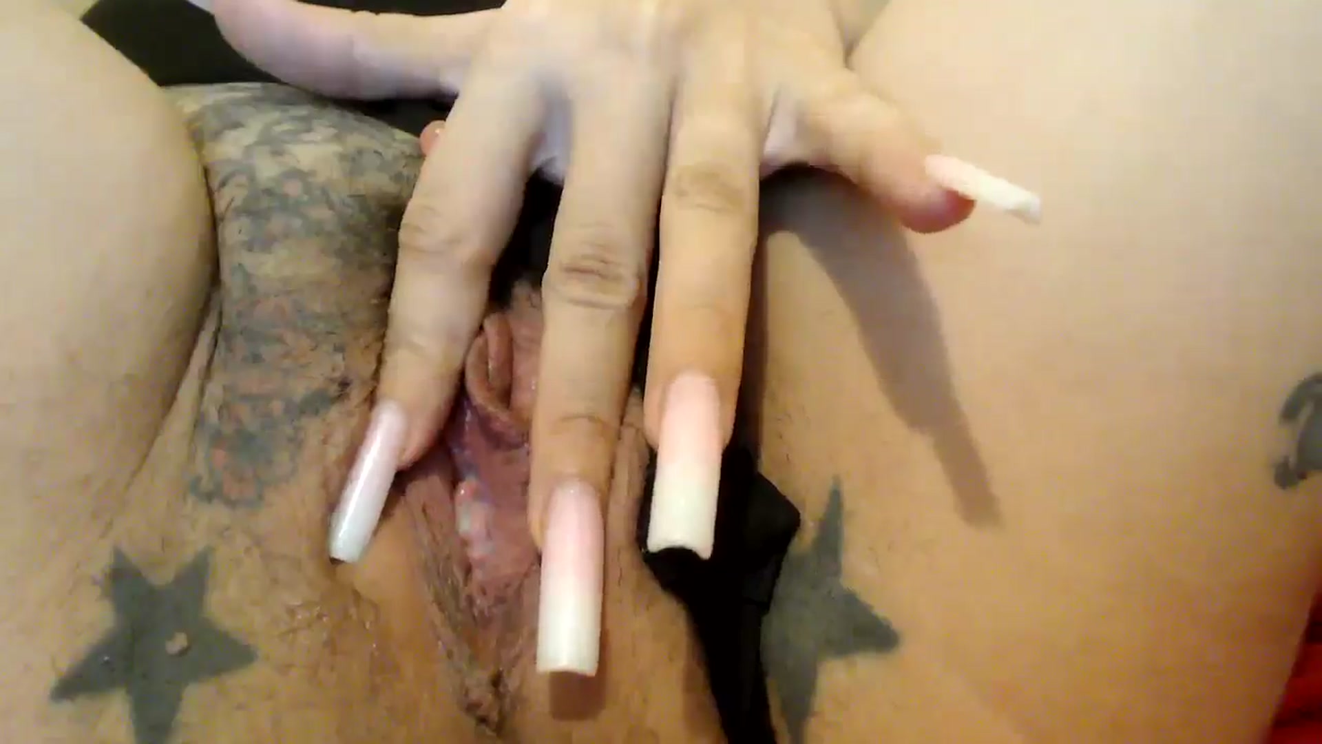 Gallery image thumbnail from MissDivinna's myfreecams stream on, 08/17/2025, 01:03 image 6 of 20