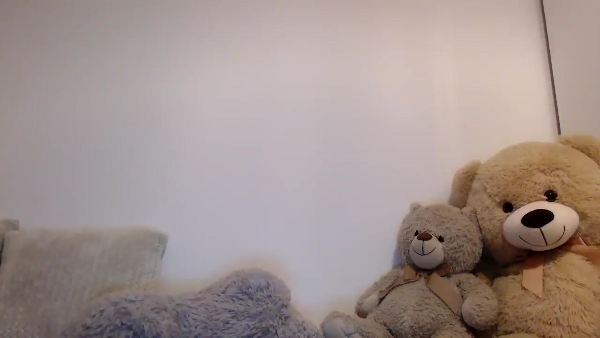 Gallery image thumbnail from MissDivinna's myfreecams stream on, 08/17/2025, 23:16 image 19 of 20