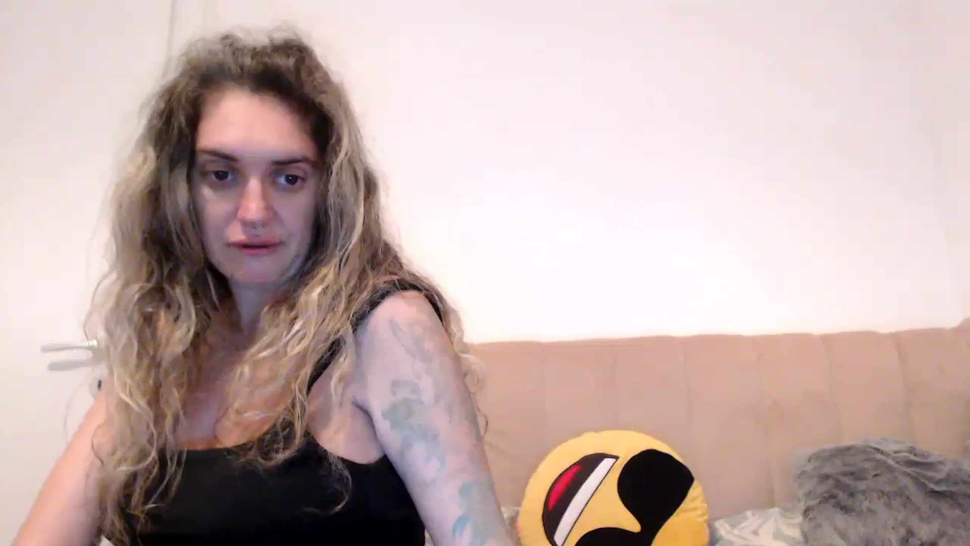 Gallery image thumbnail from MissDivinna's myfreecams stream on, 08/19/2025, 01:50 image 20 of 20