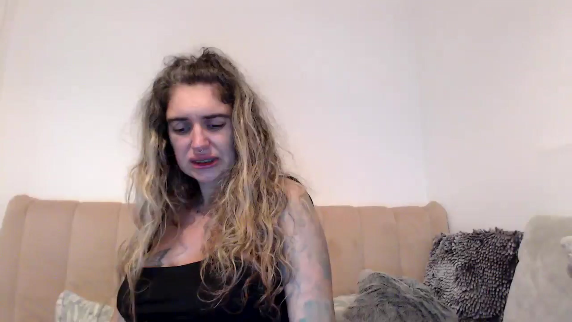 Gallery image thumbnail from MissDivinna's myfreecams stream on, 08/20/2025, 02:18 image 18 of 20