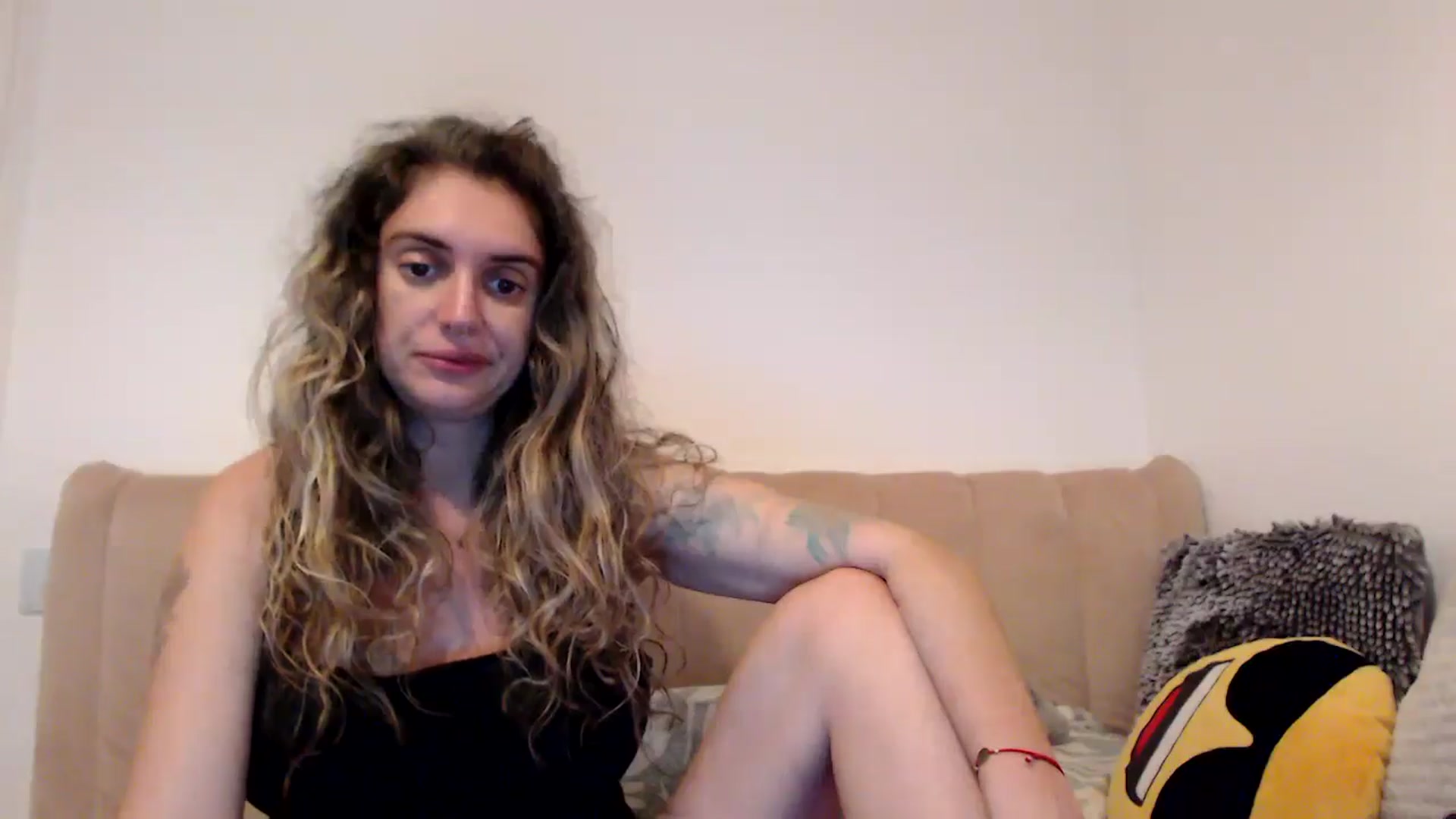 Gallery image thumbnail from MissDivinna's myfreecams stream on, 08/20/2025, 23:04 image 12 of 20