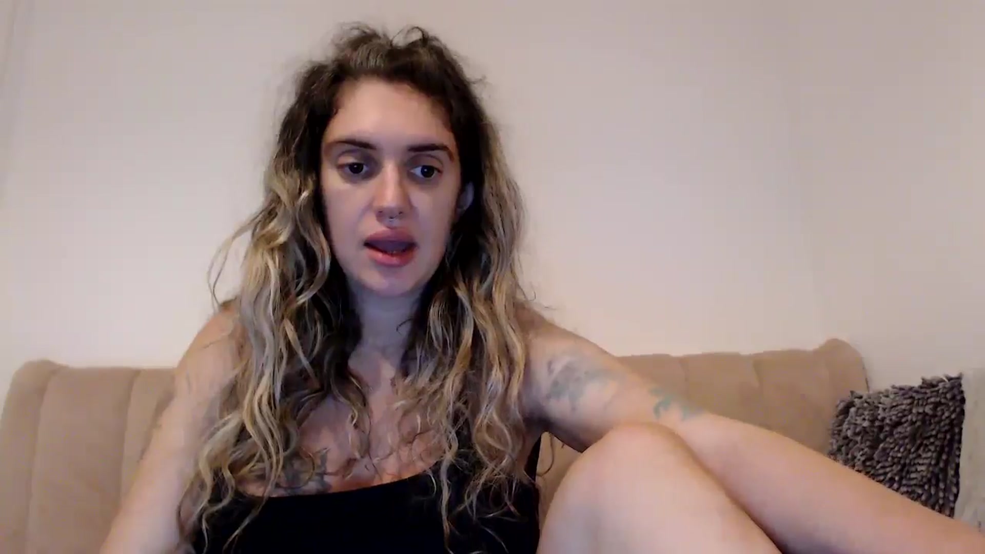 Gallery image thumbnail from MissDivinna's myfreecams stream on, 08/22/2025, 24:05 image 20 of 20