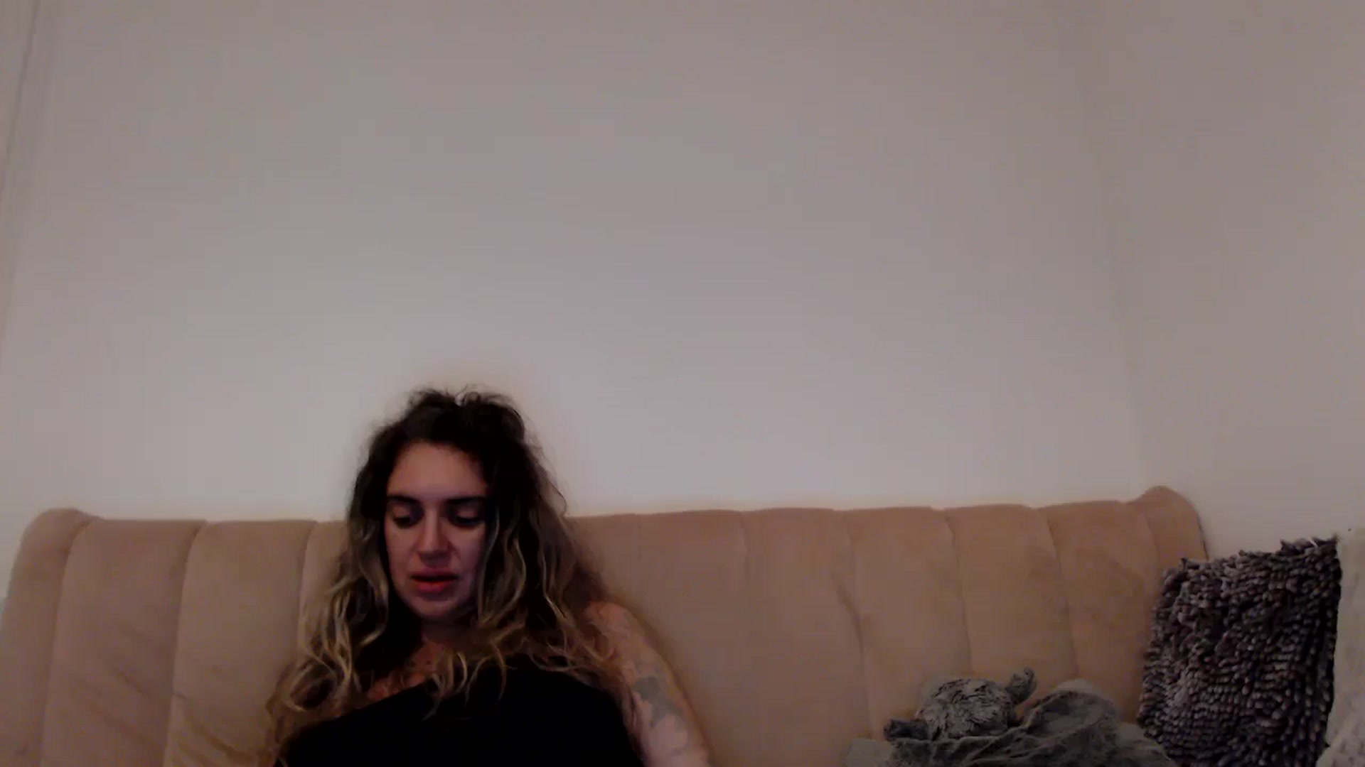 Gallery image thumbnail from MissDivinna's myfreecams stream on, 08/22/2025, 01:34 image 3 of 20