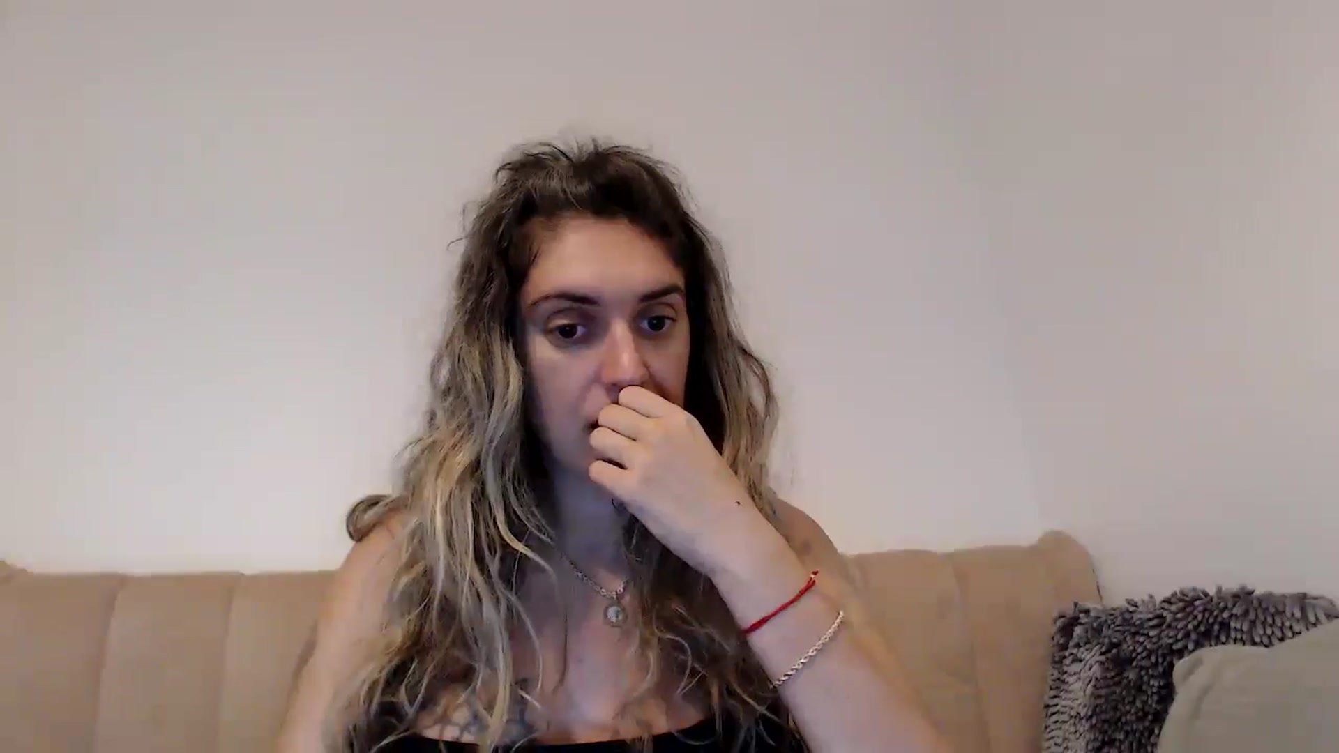 Gallery image thumbnail from MissDivinna's myfreecams stream on, 08/26/2025, 24:20 image 15 of 20