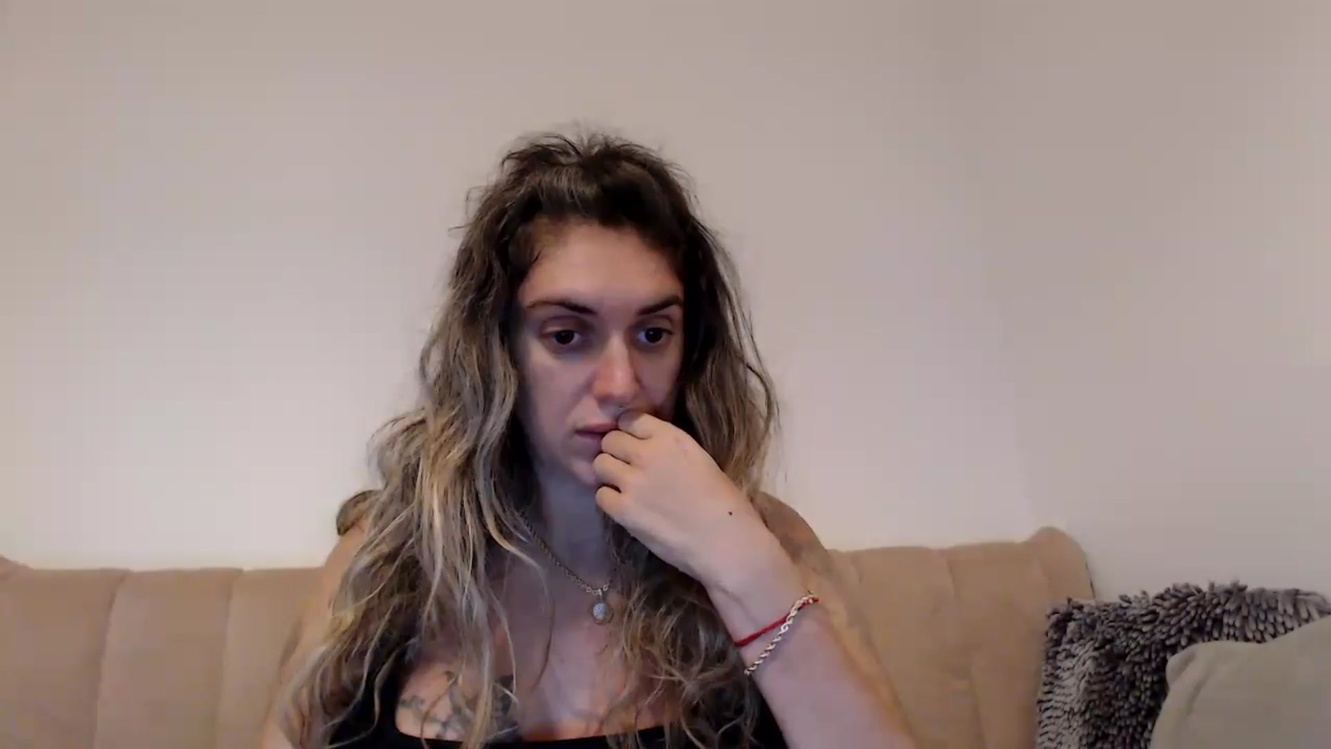 Gallery image thumbnail from MissDivinna's myfreecams stream on, 08/26/2025, 24:20 image 11 of 20