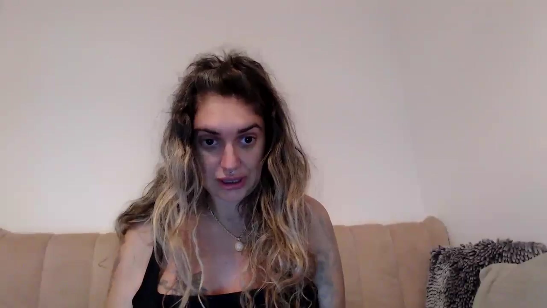 Gallery image thumbnail from MissDivinna's myfreecams stream on, 08/26/2025, 24:20 image 5 of 20